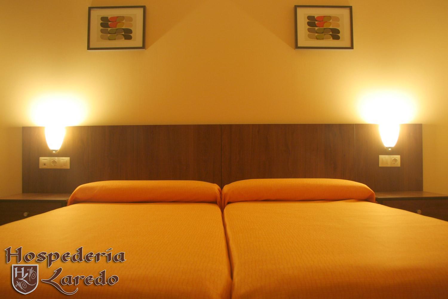 Hospederia Laredo Hotel ลาการ์โลตา ภายนอก รูปภาพ