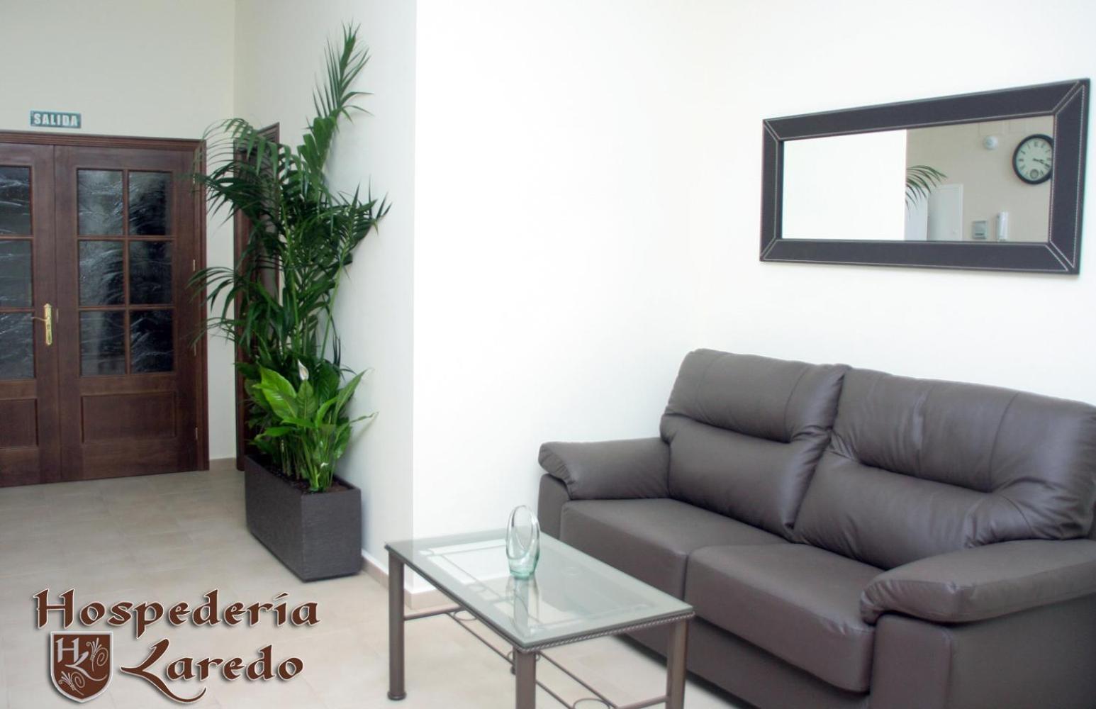 Hospederia Laredo Hotel ลาการ์โลตา ภายนอก รูปภาพ